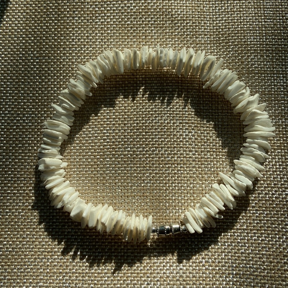 EUC Puka Shell Anklet